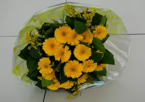 Boeket geel gerbera's