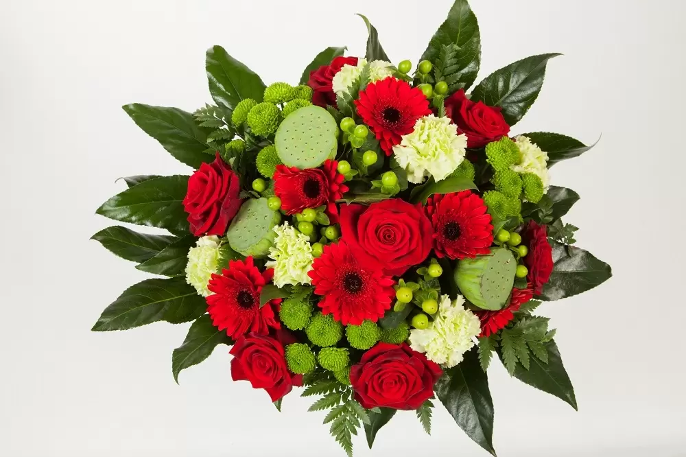 Makkelijker maken Vaderlijk gijzelaar Boeket rode bloemen groot - Tuincentrum Thiels
