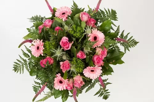 Boeket roze bloemen groot